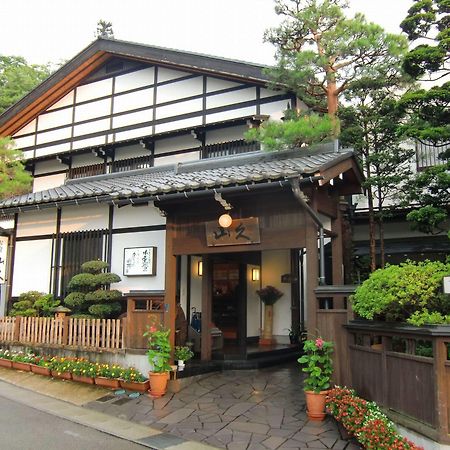 Hotel Oyado Yamakyu Takajama Exteriér fotografie